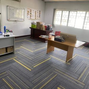 Thảm trải sàn tấm đế su PVC 25cmx100cm HCO-LINOHC